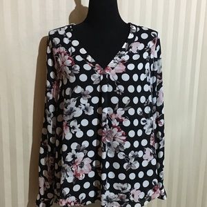 Rose+Olive V-Neck Blouse